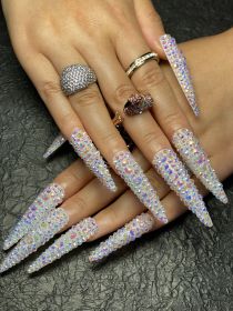 2026 Gothic Charm Press-on Nails, Valentine's Day Long Almond-shaped Press-on False Nail Set, Handmade False Nail Tips (size: S)